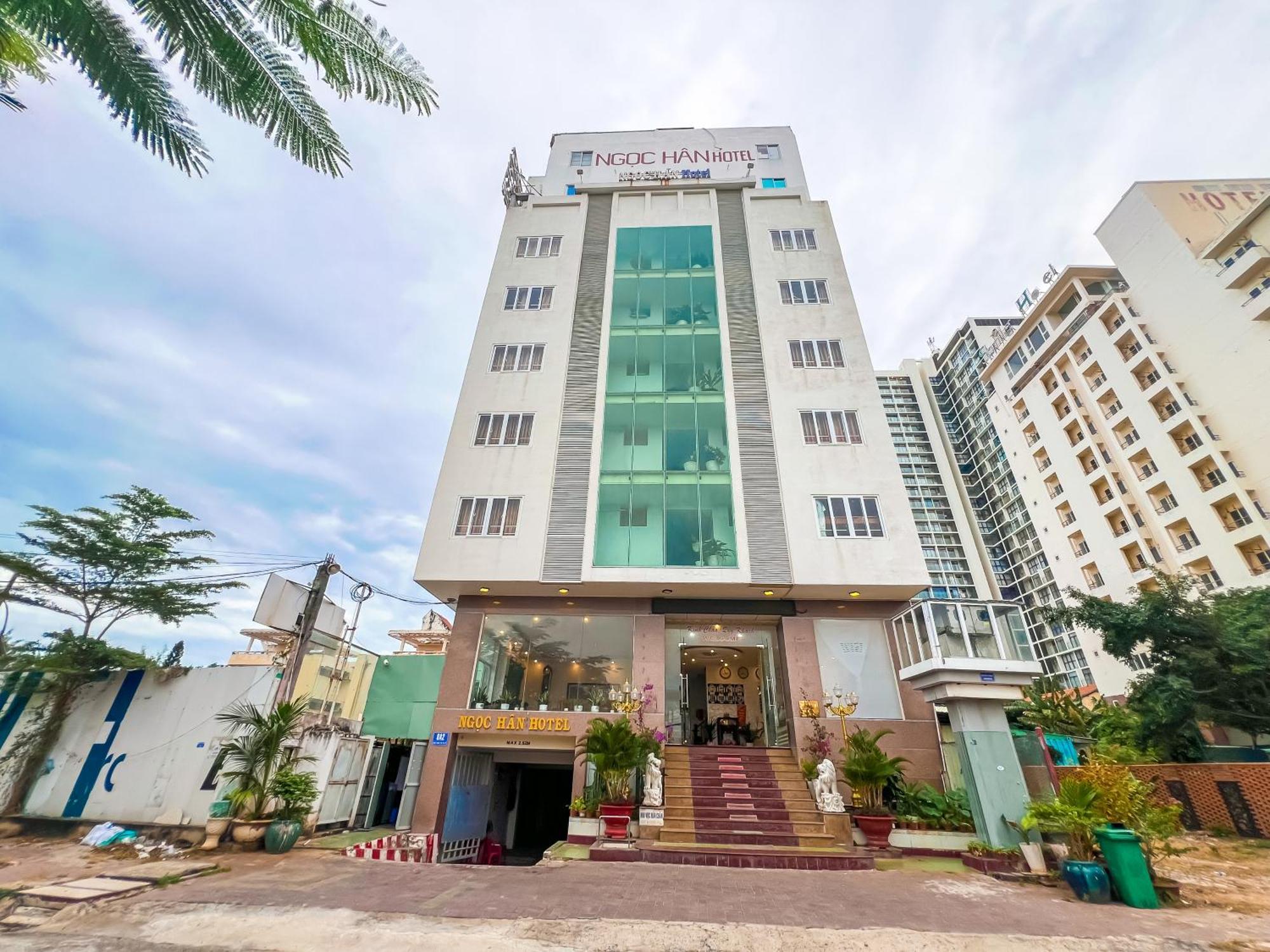 Ngoc Han Hotel By The Moment Вунг Тау Екстериор снимка